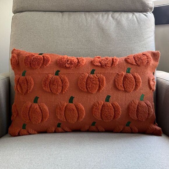 Set of 2 Festive Pumpkin Accent Pillows - Picture 3 of 6